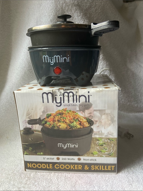 Other - MyMini Noodle Cooker & Skillet Non-stick 5”